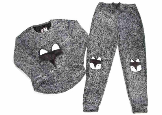 Le pyjama tricoté de dames de tissu place de longues douilles et pantalons respirables